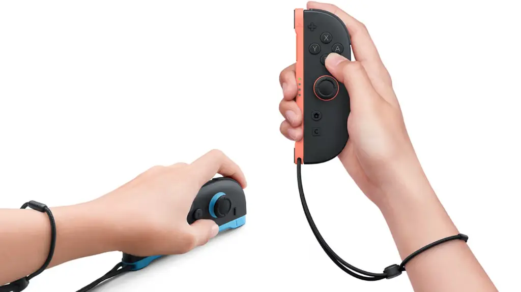 123677-nintendo-switch-2-joy-con-with-hands-left-mouse-right-vertical-1200x675.webp